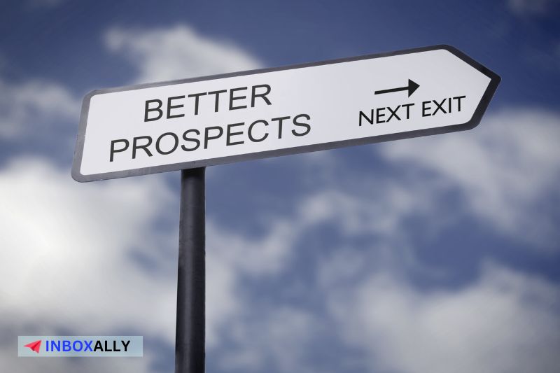 A road sign with the text "Better Prospects Next Exit" and an arrow pointing right showing how to message effectively on LinkedIn for better engagement.